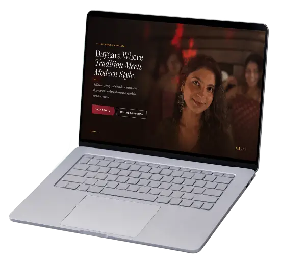 Dayaara on laptop